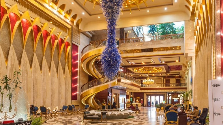 hotel-img