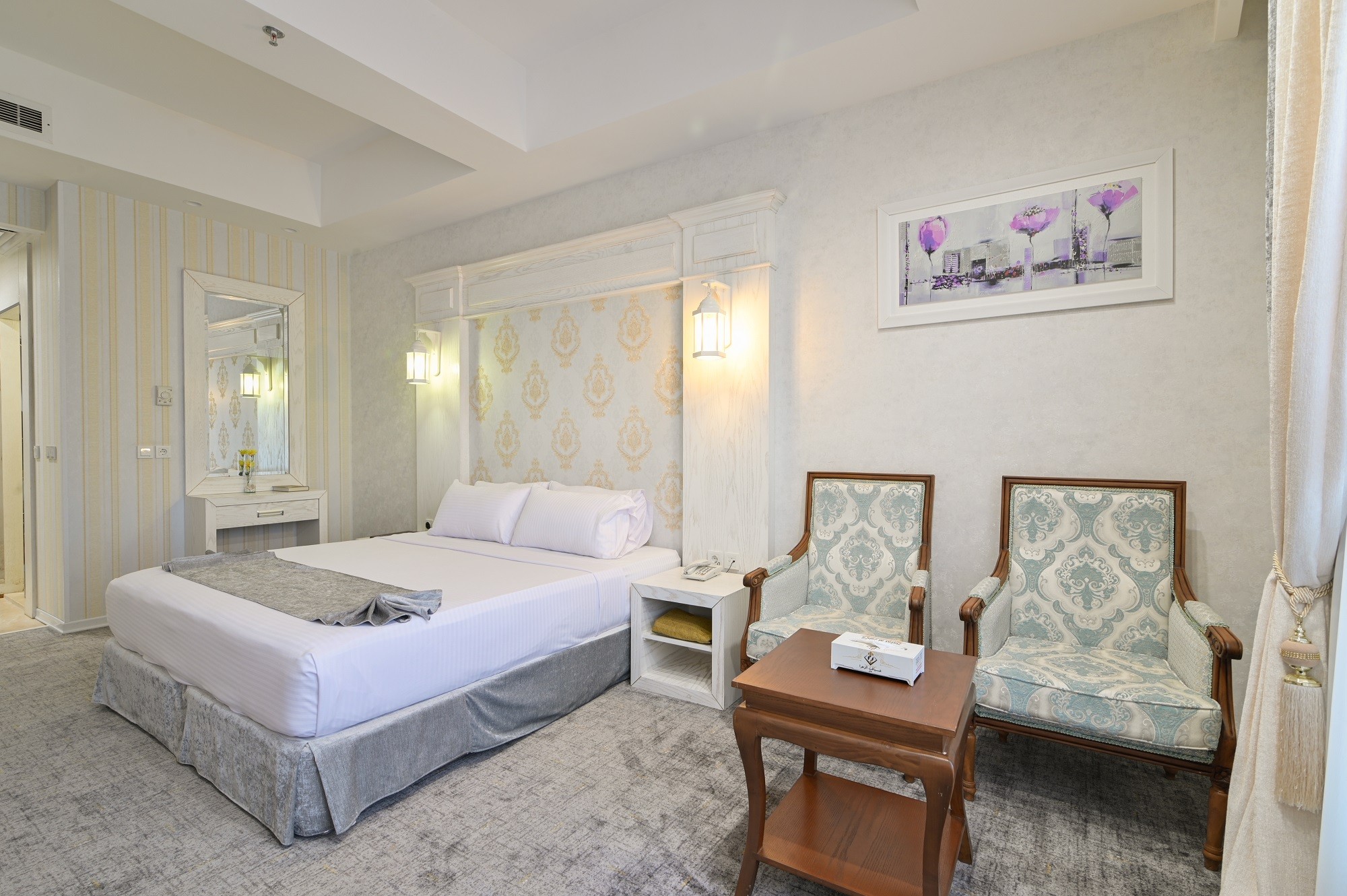 hotel-img