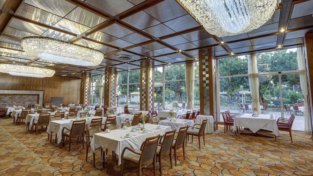 hotel-img
