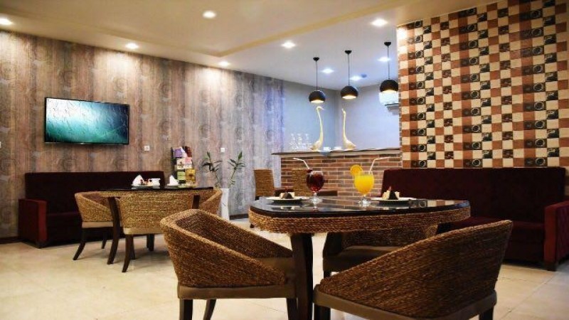 hotel-img