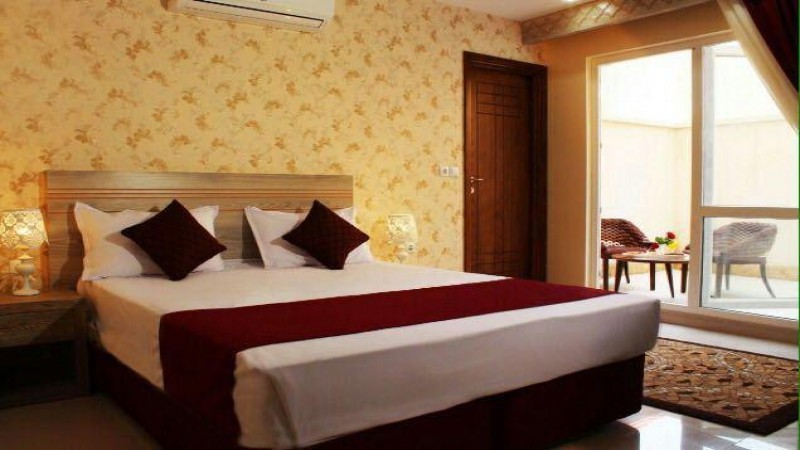 hotel-img